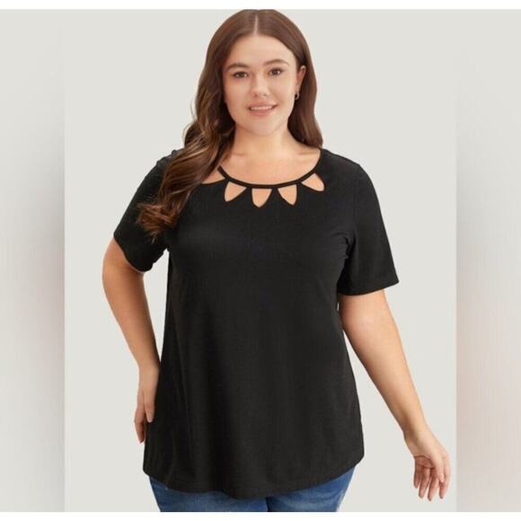Size 12 Large • BloomChic • Cut Out Sexy Stretchy Comfy T- Shirt - Picture 1 of 6